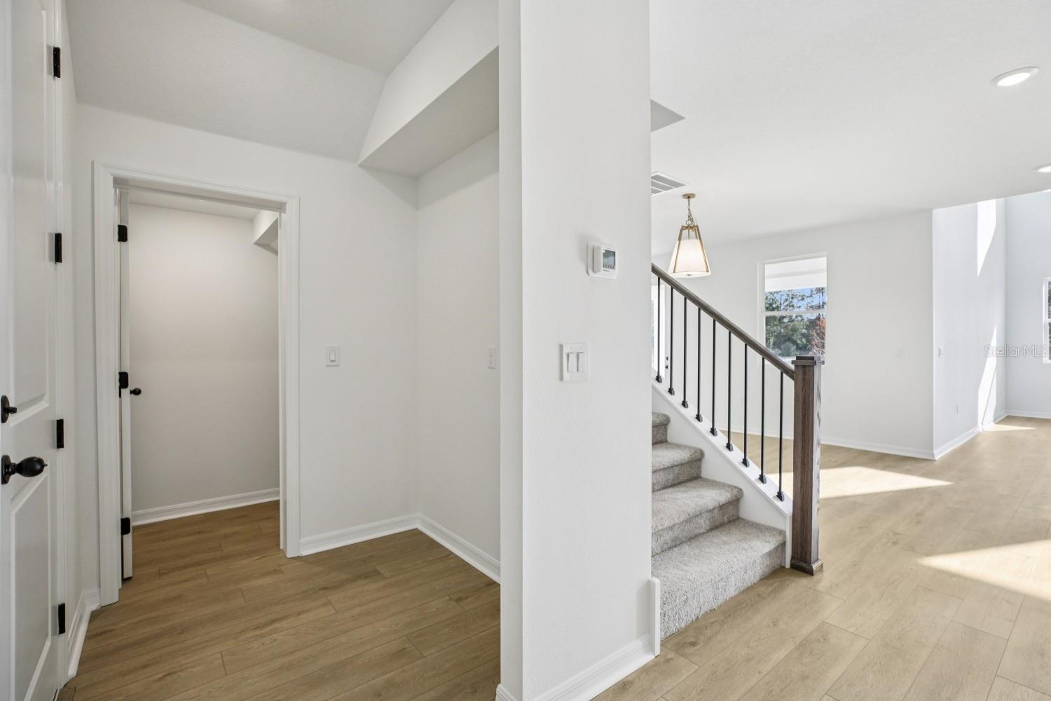 Image 6 of 73 For 22137 Amberbush Court