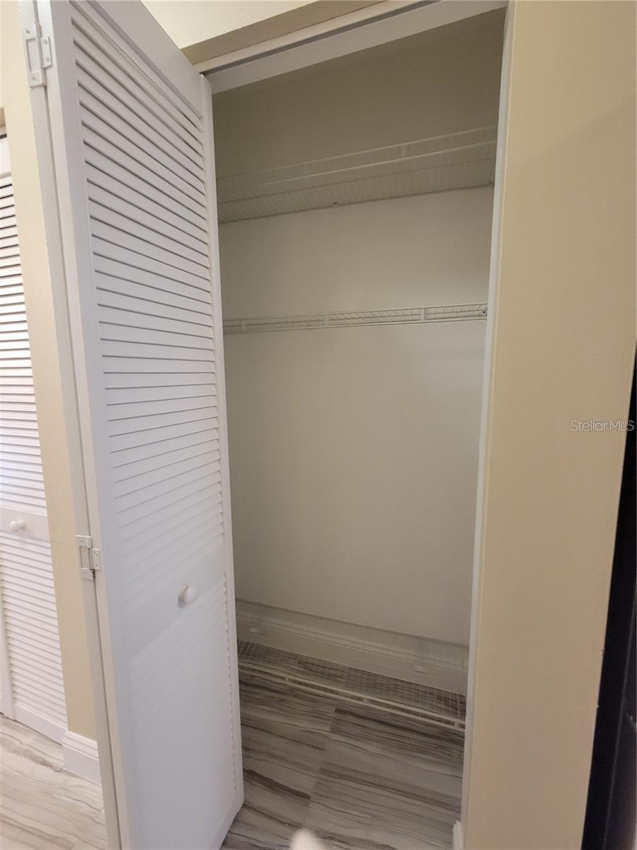 Image 10 of 24 For 911 Washington Avenue 308