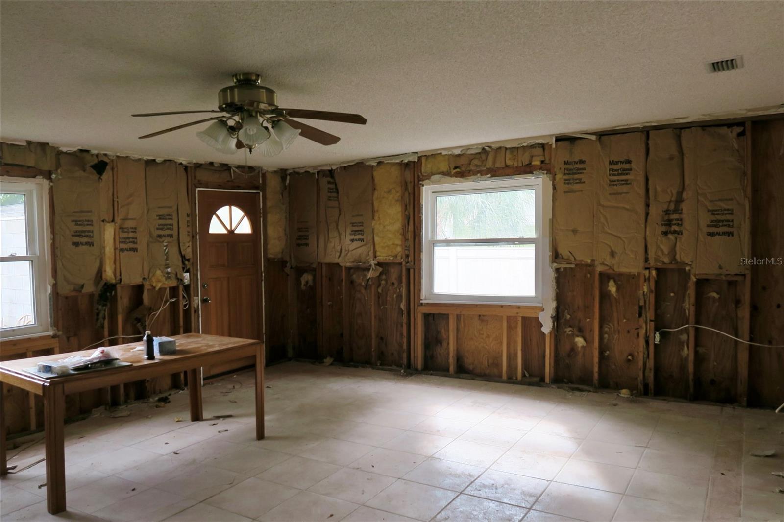 Image 10 of 25 For 2654 Miriam Street S