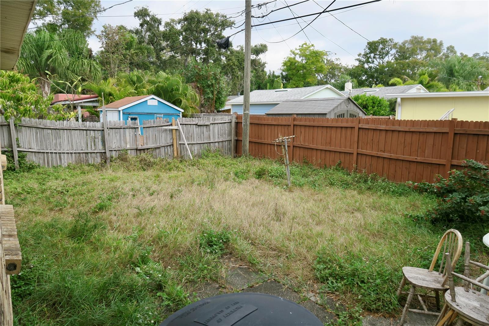 Image 23 of 25 For 2654 Miriam Street S