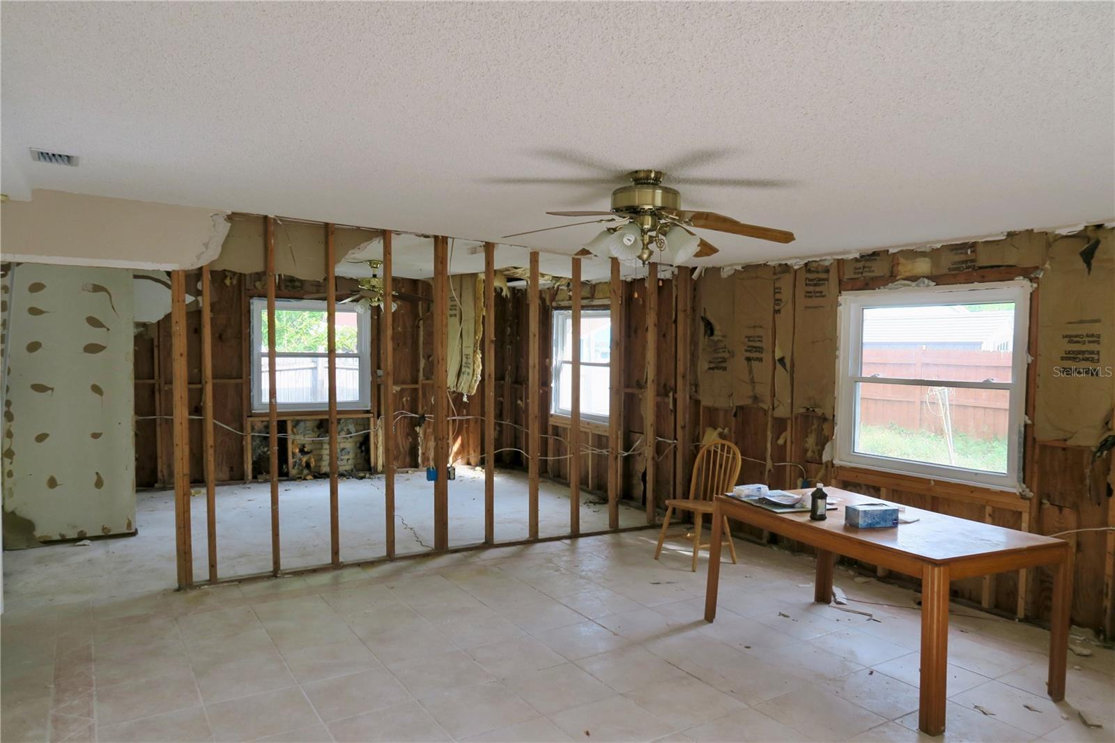 Image 8 of 25 For 2654 Miriam Street S