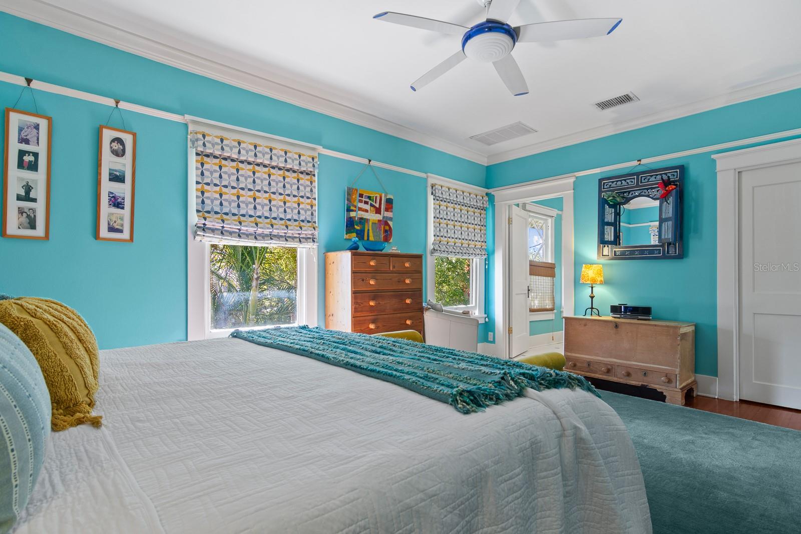 Image 25 of 53 For 1027 Dakota Avenue