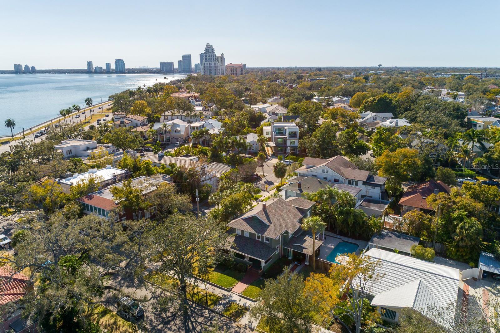 Image 50 of 53 For 1027 Dakota Avenue