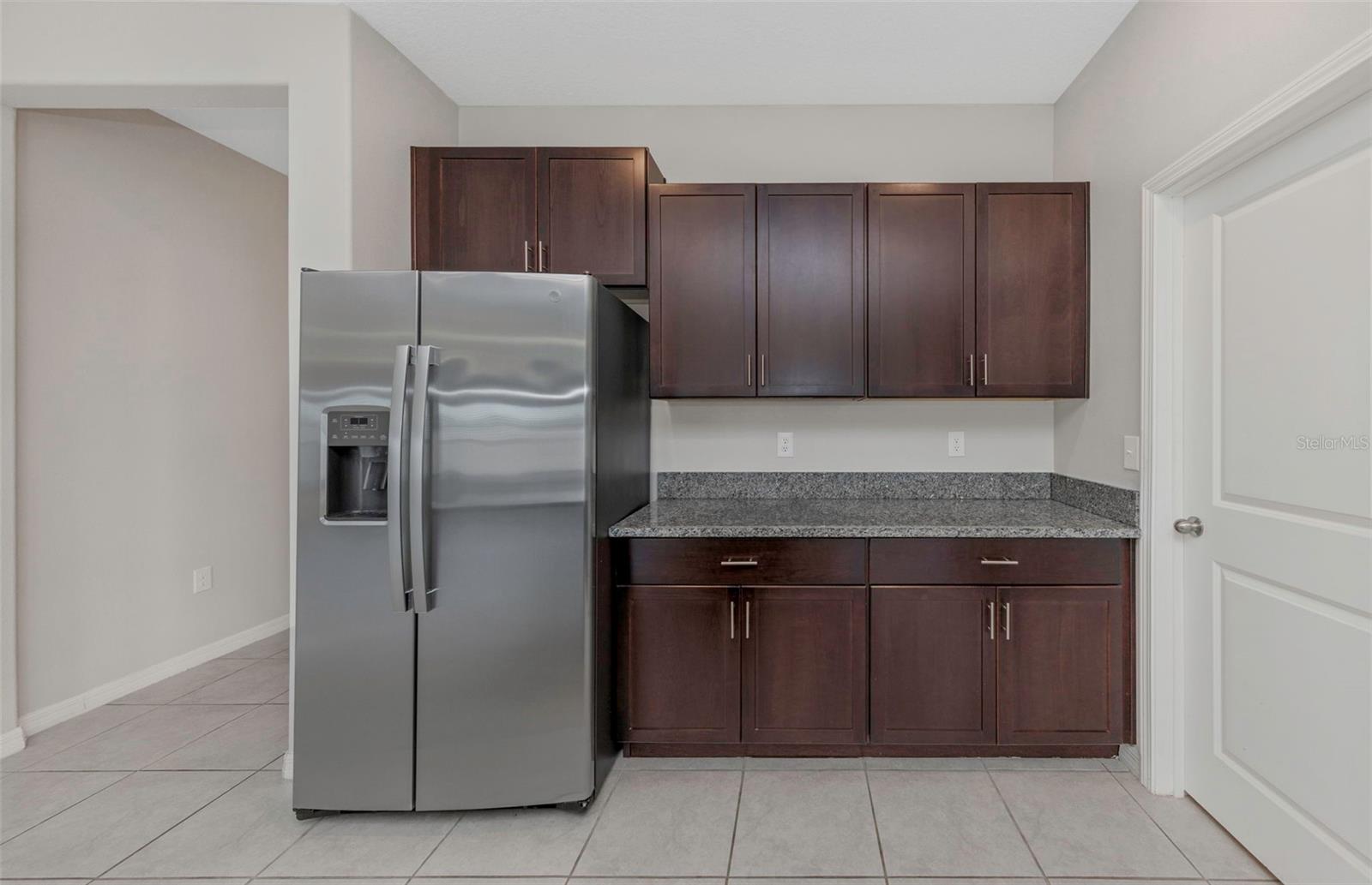 Image 28 of 66 For 16612 Carlton Pond Street