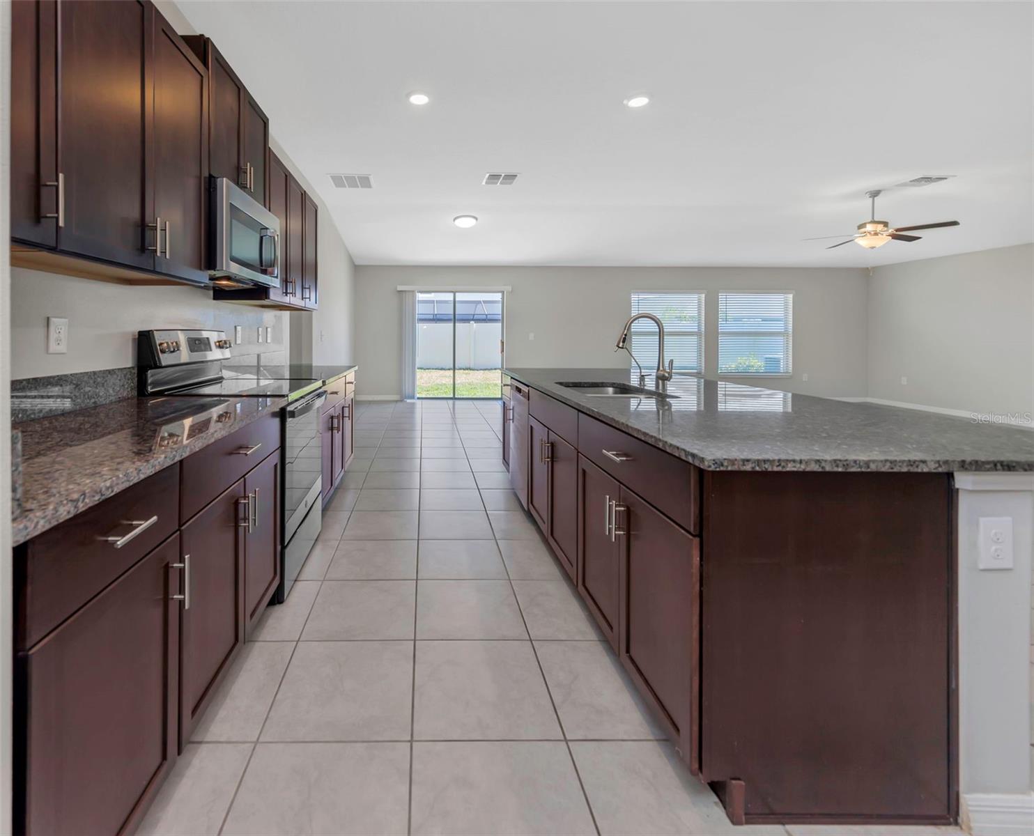 Image 29 of 66 For 16612 Carlton Pond Street