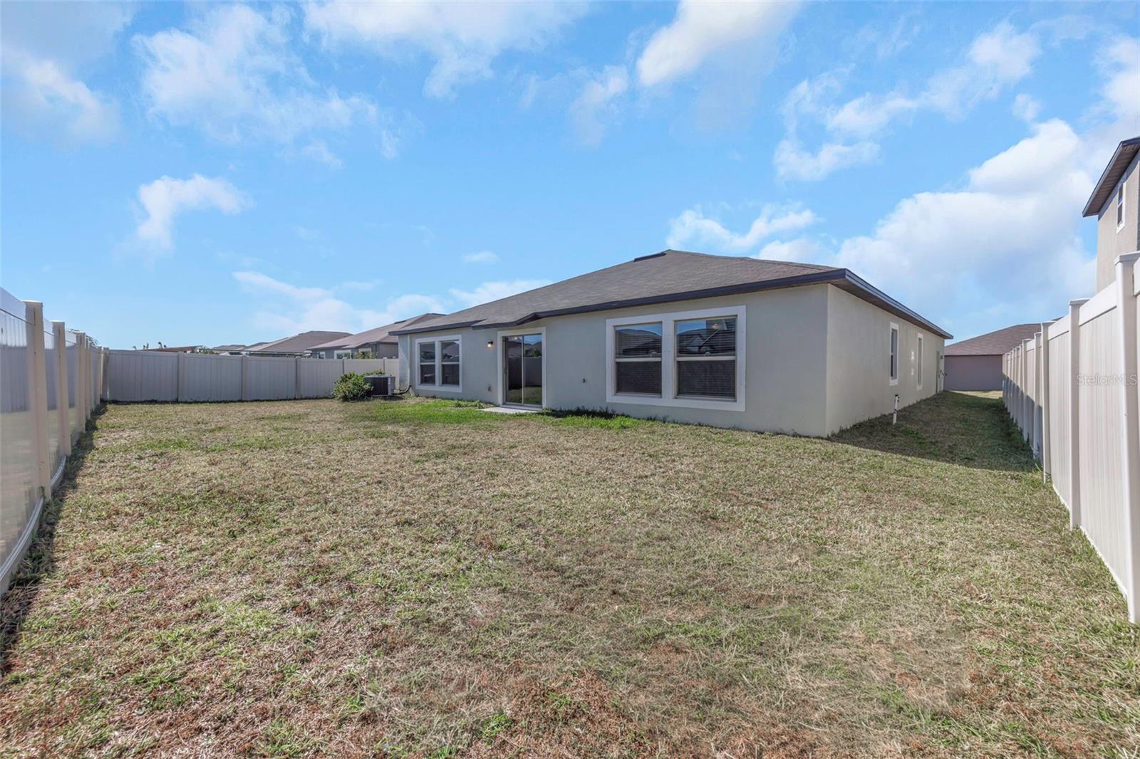 Image 48 of 66 For 16612 Carlton Pond Street