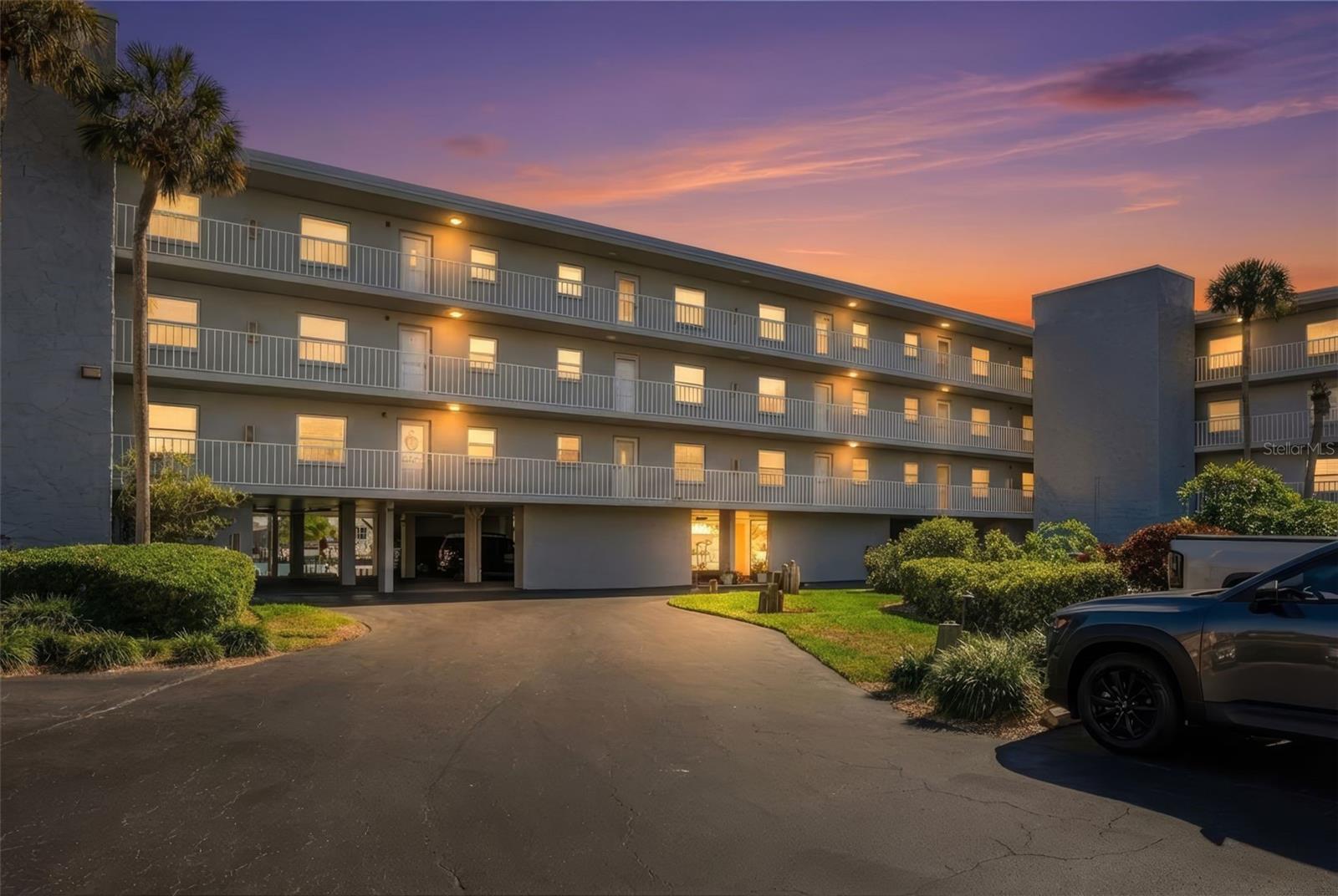 Listing photo id 28 for 719 Pinellas Bayway S 305