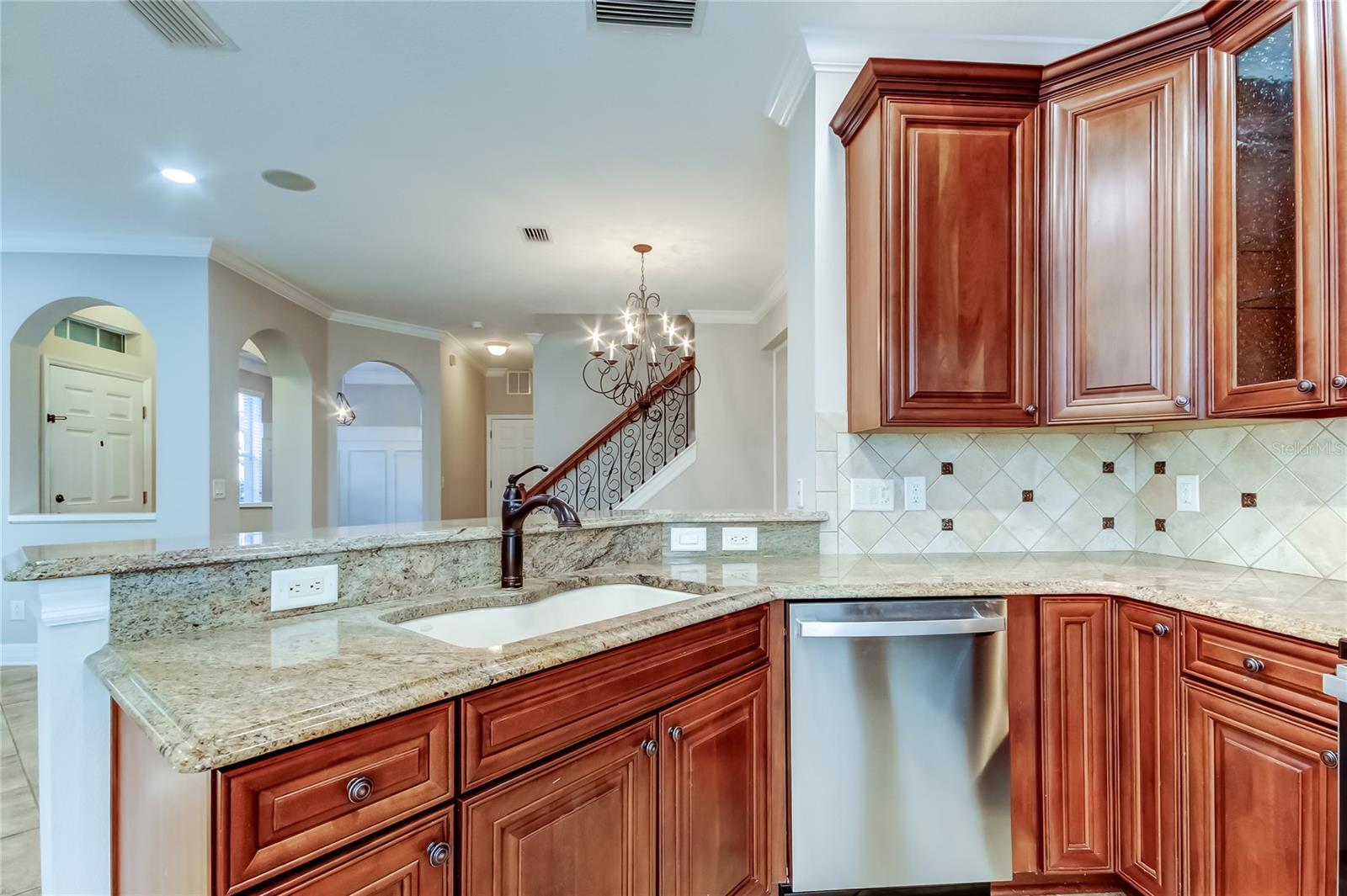 Image 18 of 68 For 12507 Silverdale Street