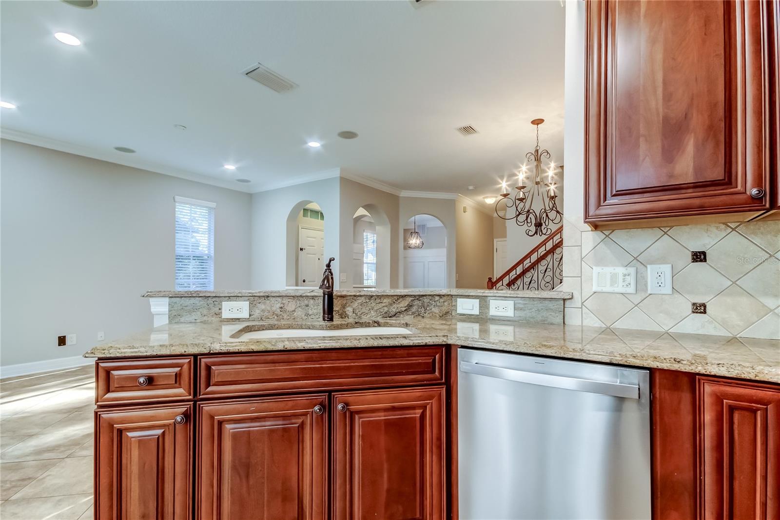 Image 19 of 68 For 12507 Silverdale Street