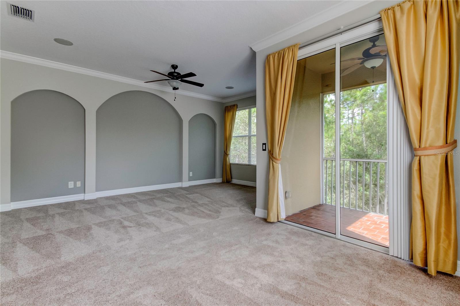 Image 36 of 68 For 12507 Silverdale Street