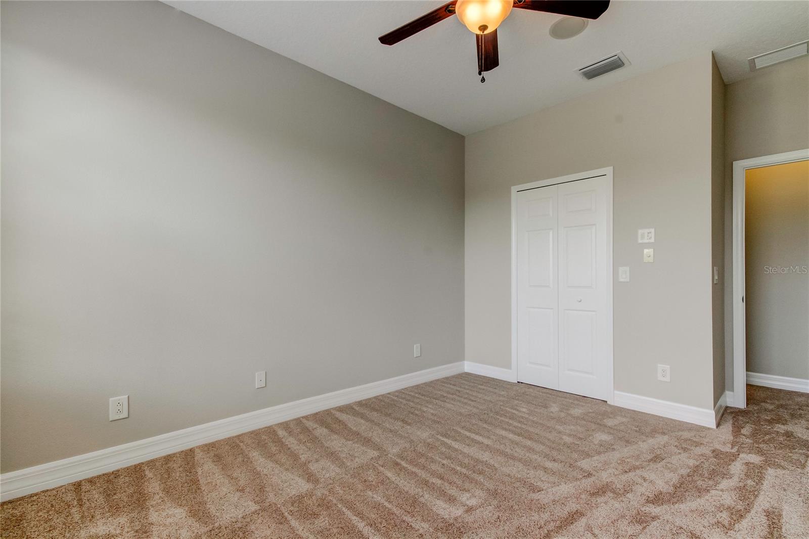 Image 43 of 68 For 12507 Silverdale Street