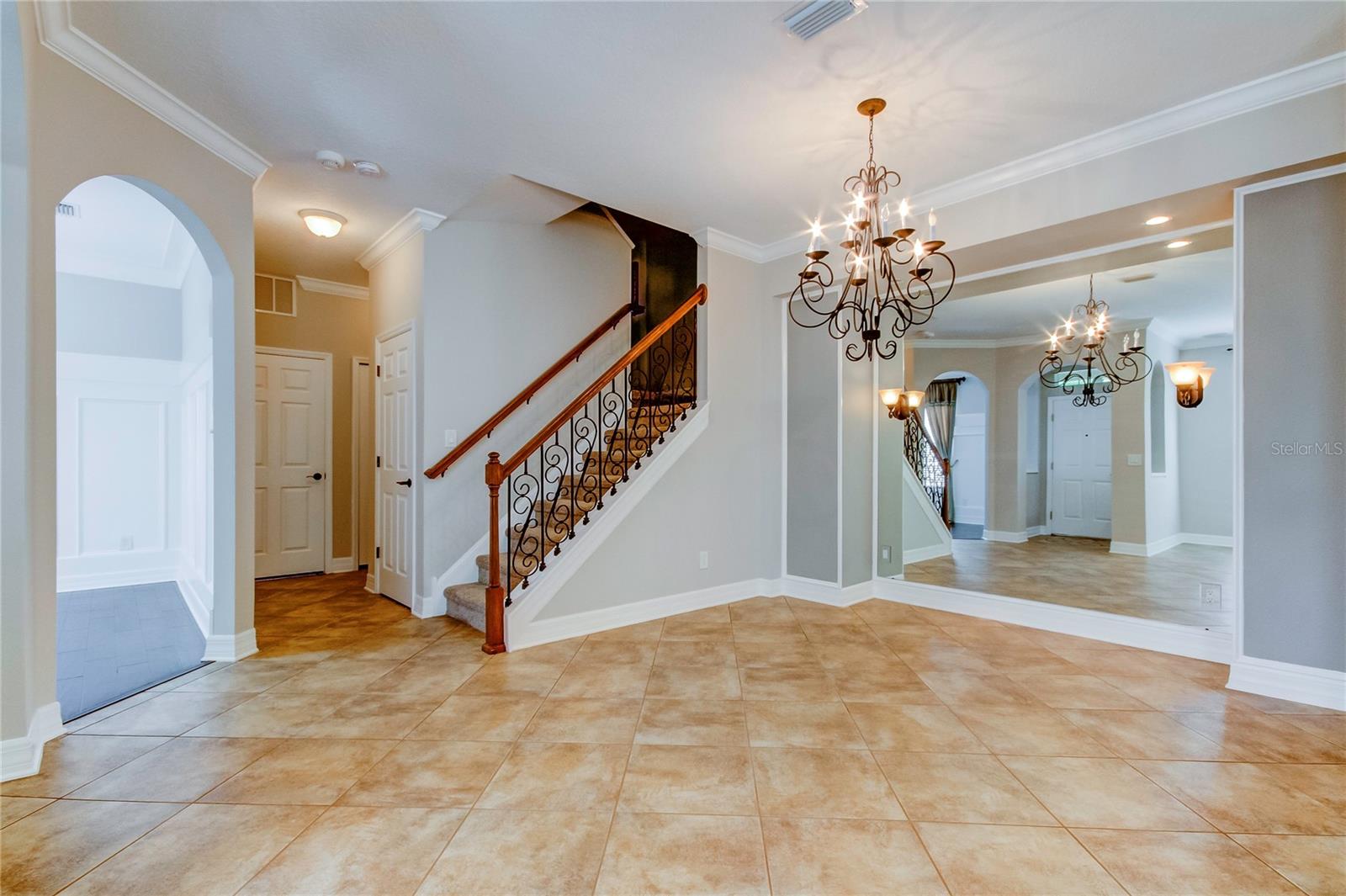 Image 7 of 68 For 12507 Silverdale Street