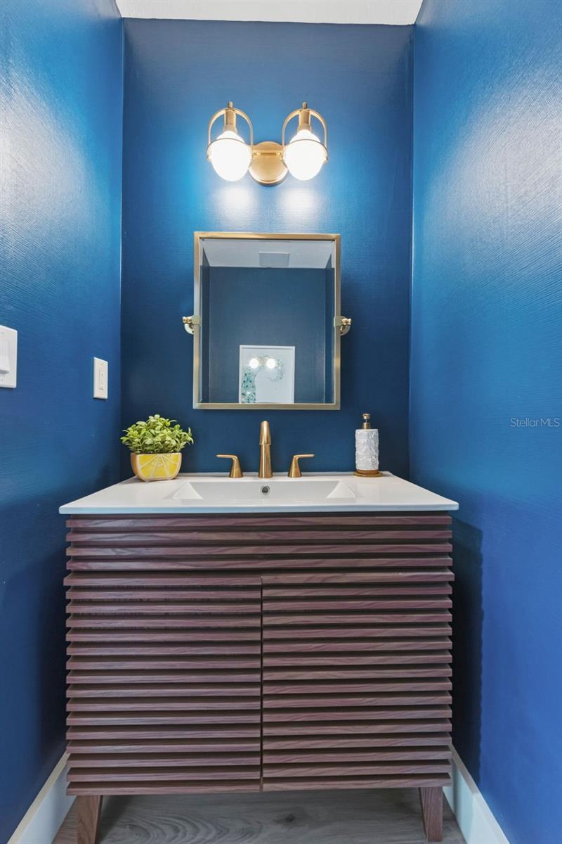 Image 23 of 38 For 8806 Bay Pointe Drive 206