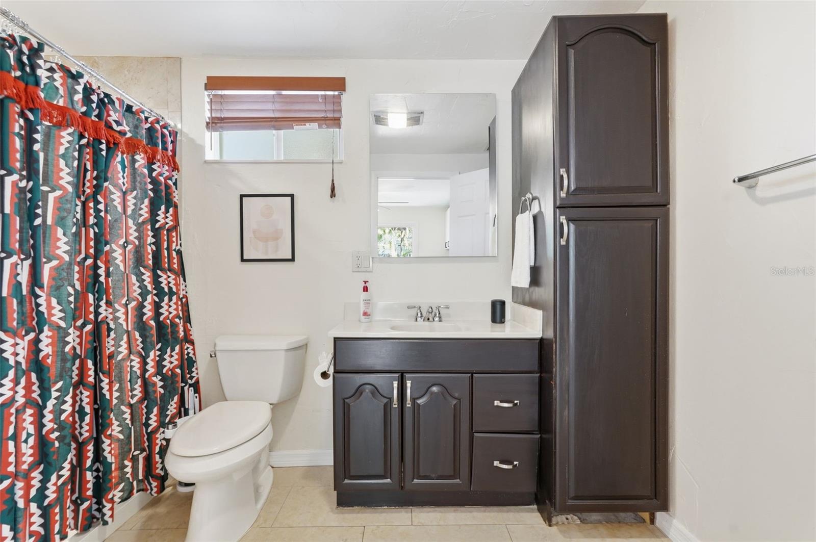 Image 22 of 37 For 135 Monroe Circle N