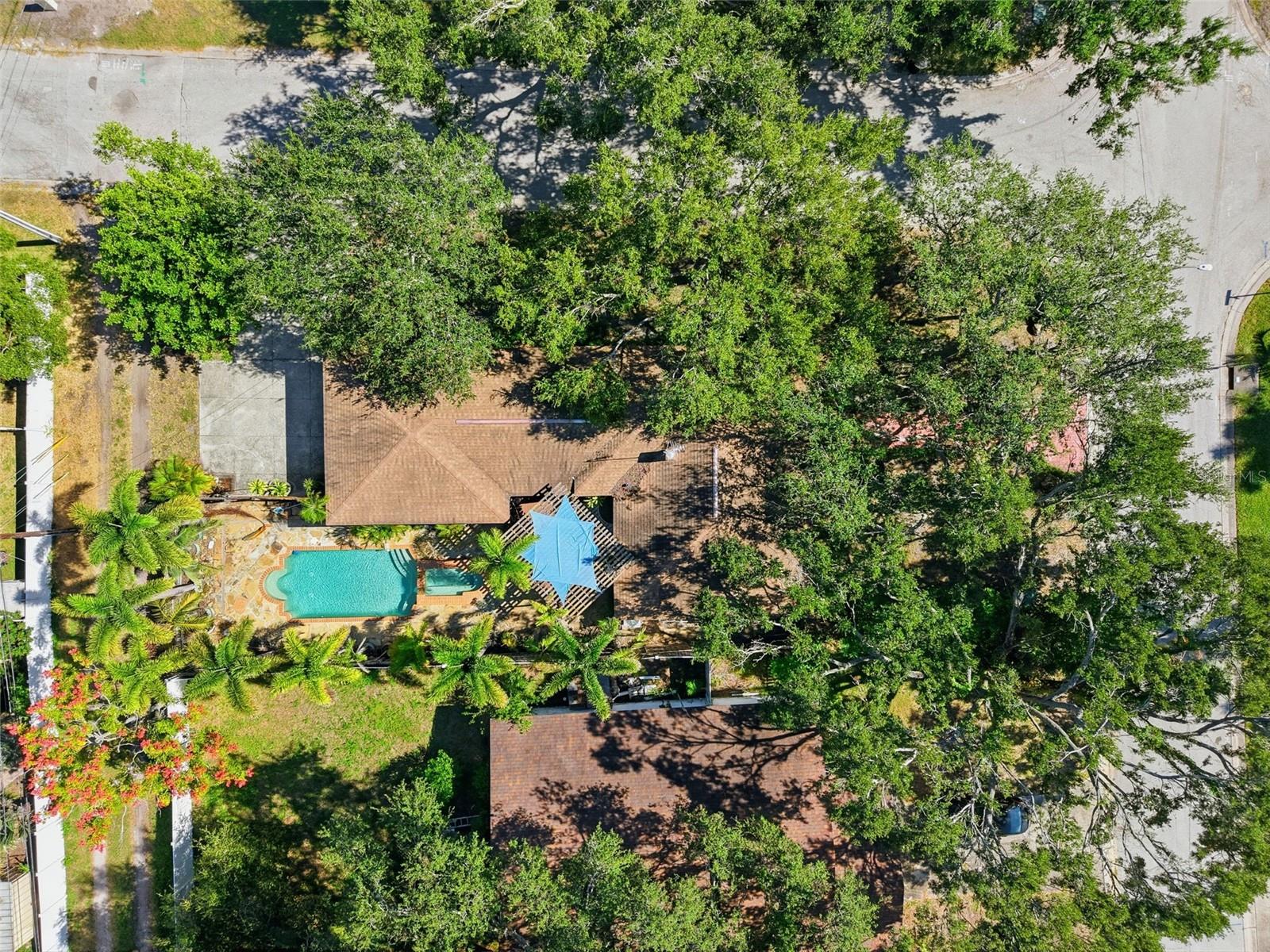 Image 34 of 37 For 135 Monroe Circle N