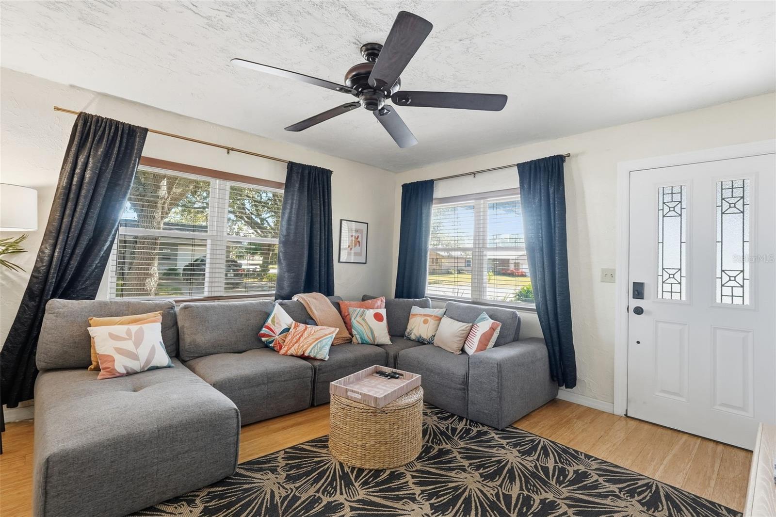 Image 6 of 37 For 135 Monroe Circle N