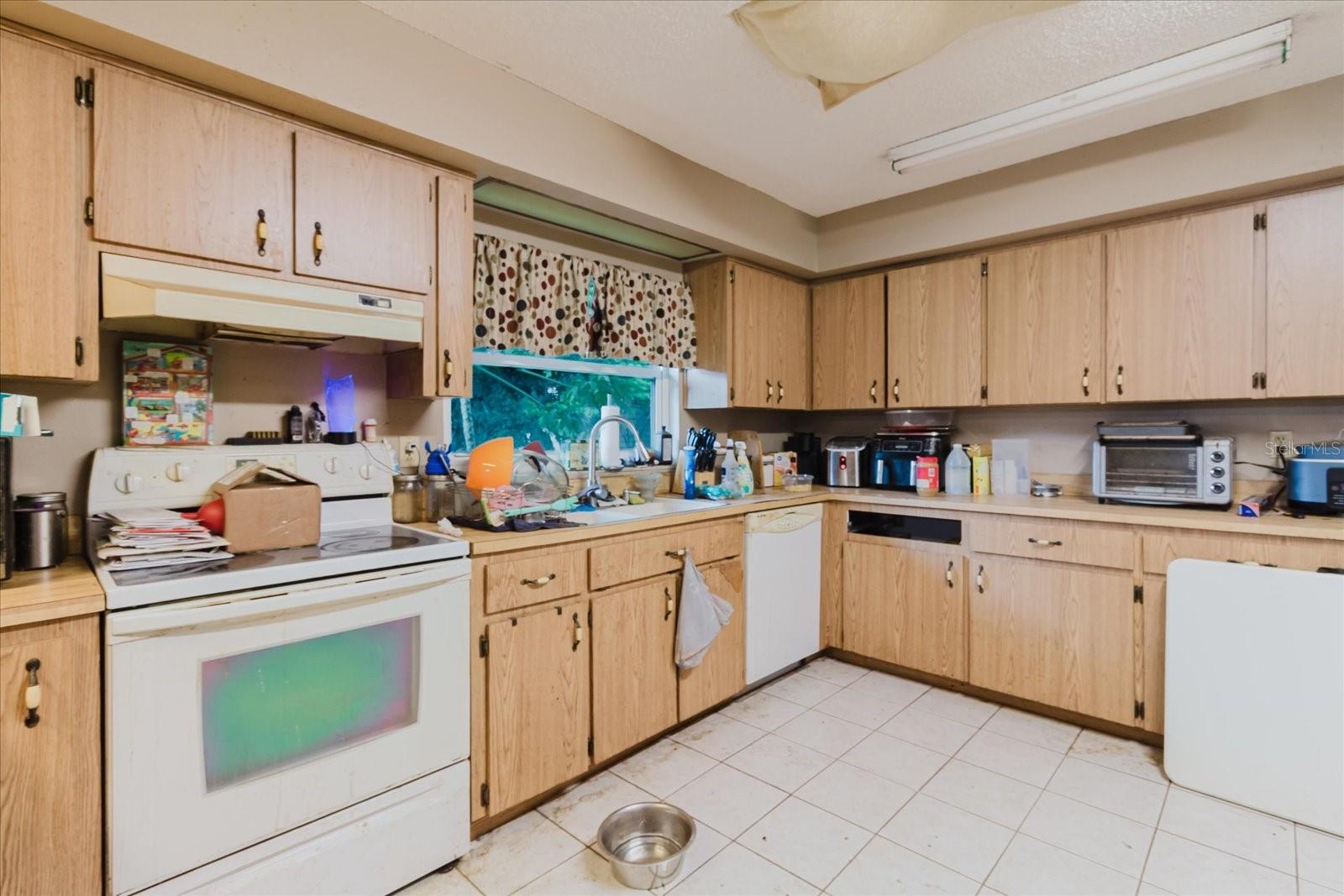 Image 15 of 71 For 8513 Bella Via