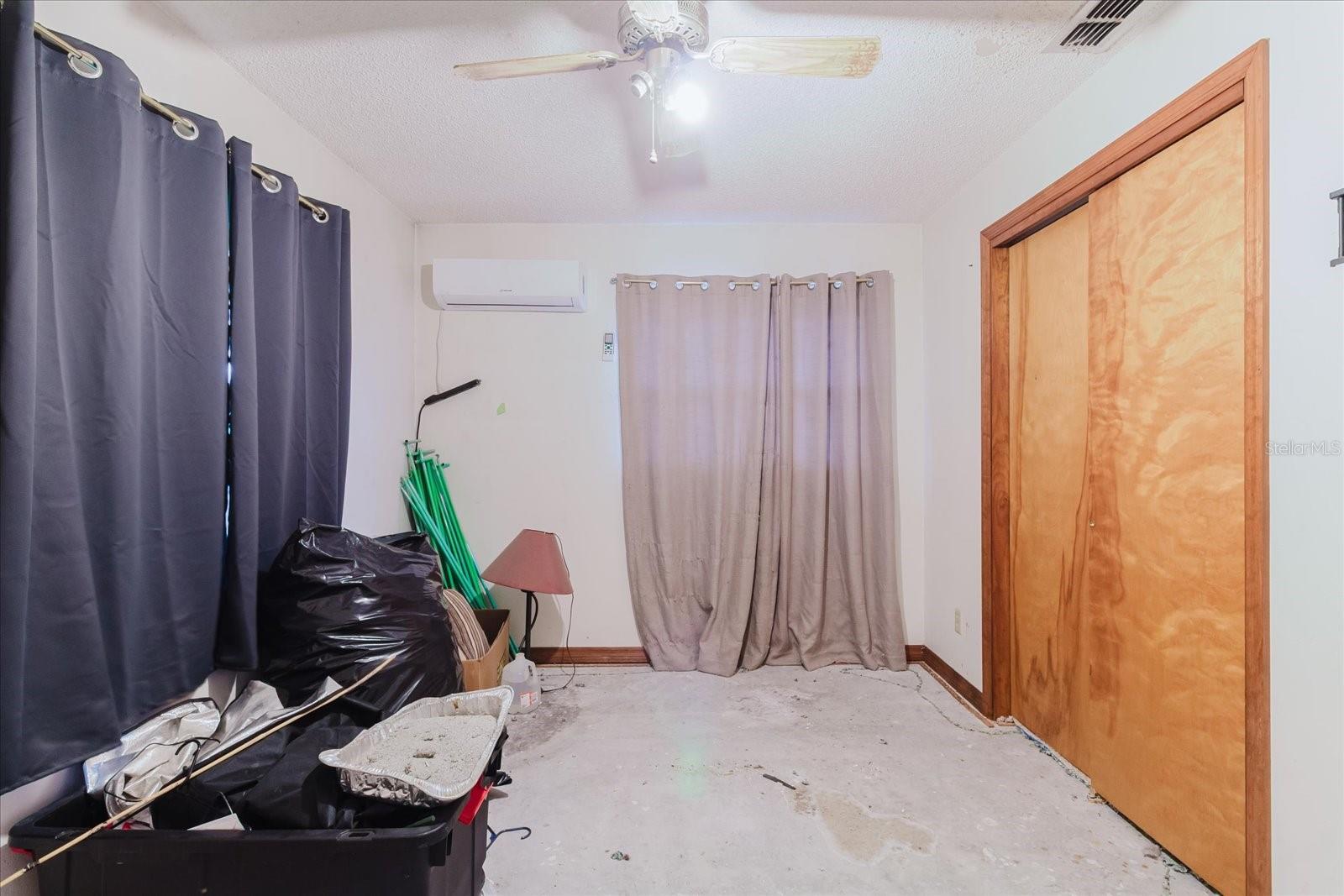 Image 31 of 71 For 8513 Bella Via