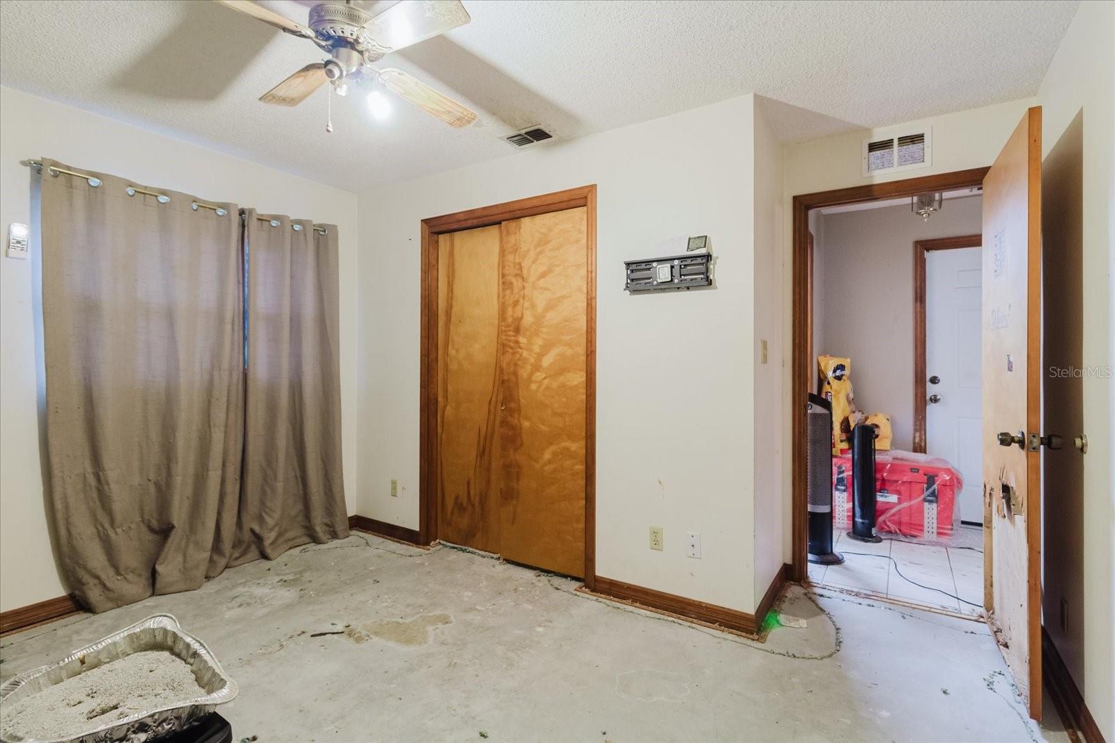 Image 32 of 71 For 8513 Bella Via