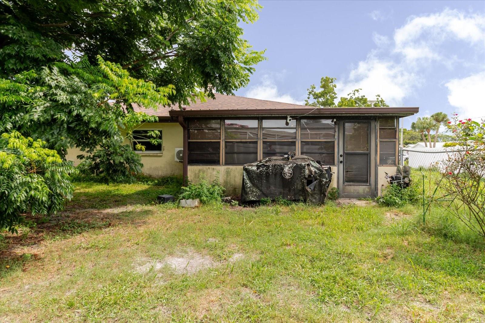 Image 46 of 71 For 8513 Bella Via