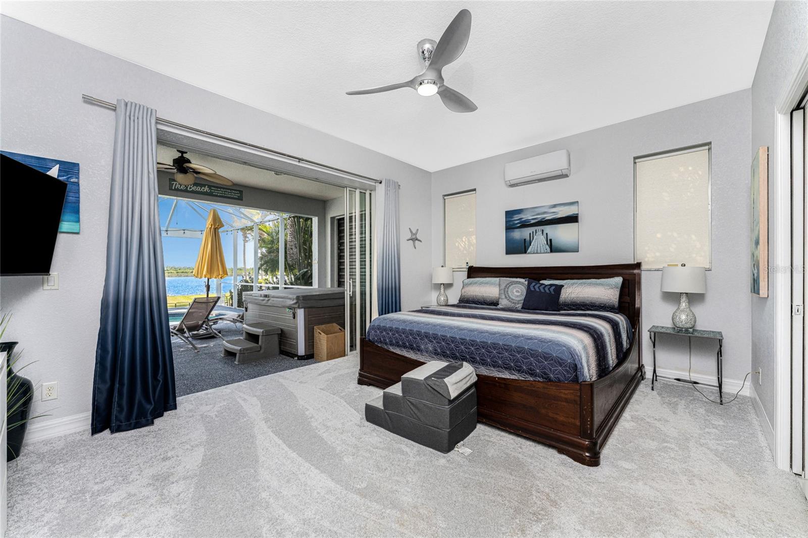 Image 26 of 49 For 16168 La Barge Circle