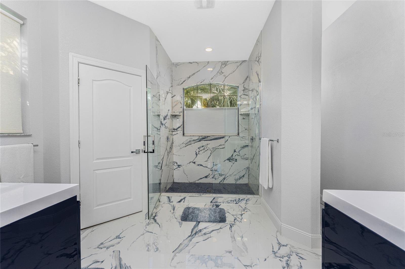 Image 29 of 49 For 16168 La Barge Circle