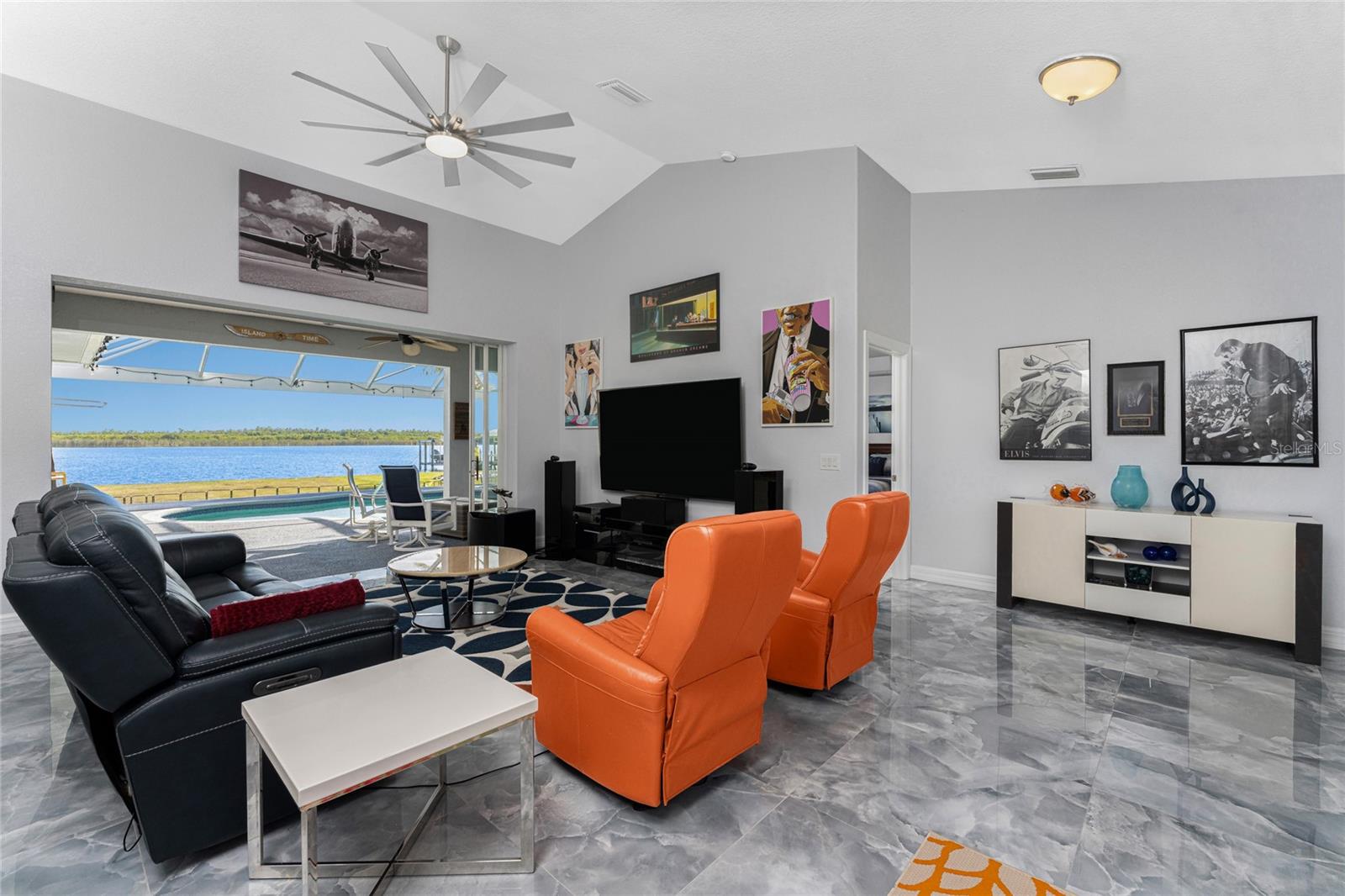 Image 8 of 49 For 16168 La Barge Circle