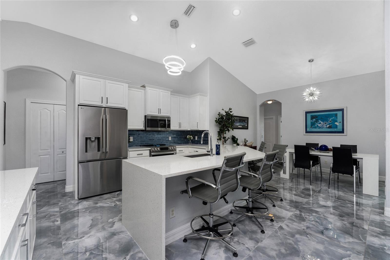 Image 9 of 49 For 16168 La Barge Circle