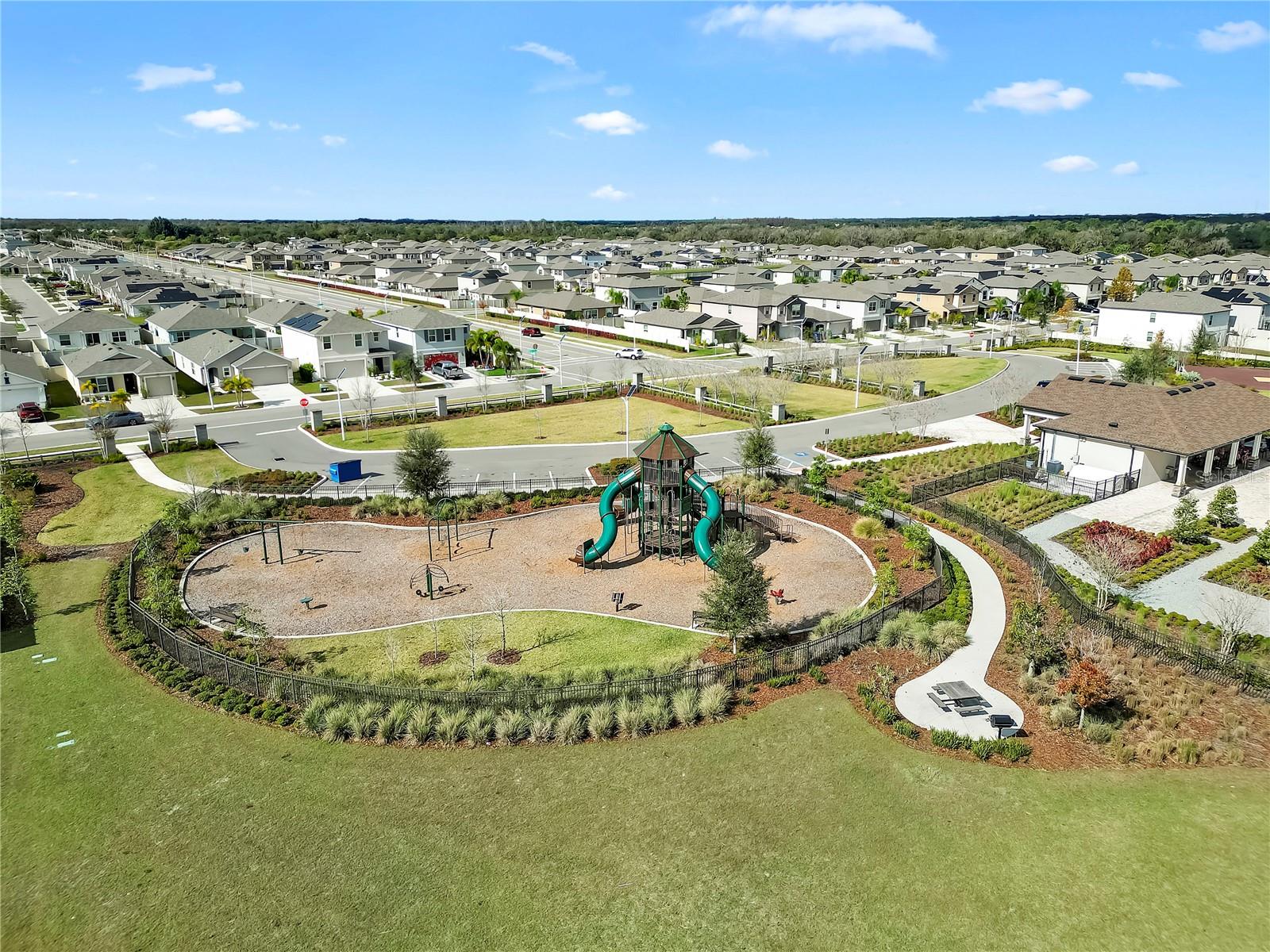 Image 10 of 31 For 16702 Carlton Pond Street