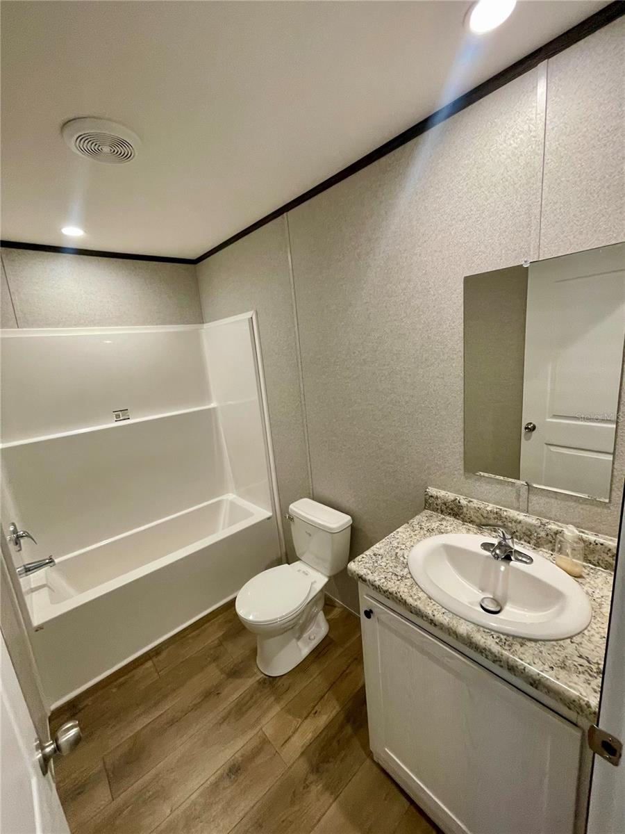 Image 24 of 36 For 9324 Peony Street