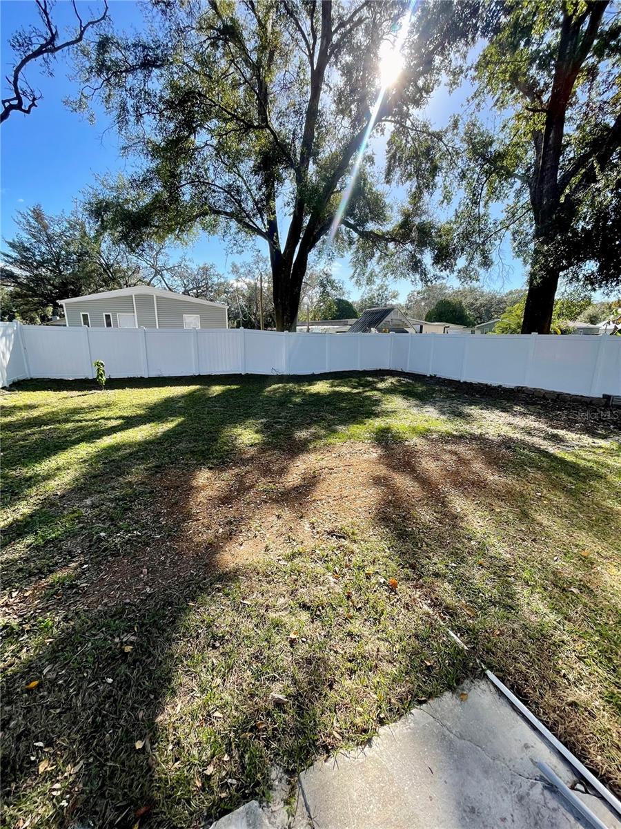 Image 28 of 36 For 9324 Peony Street