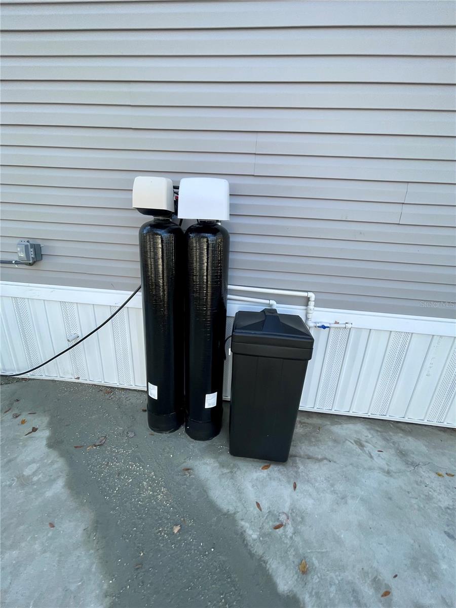 Image 33 of 36 For 9324 Peony Street