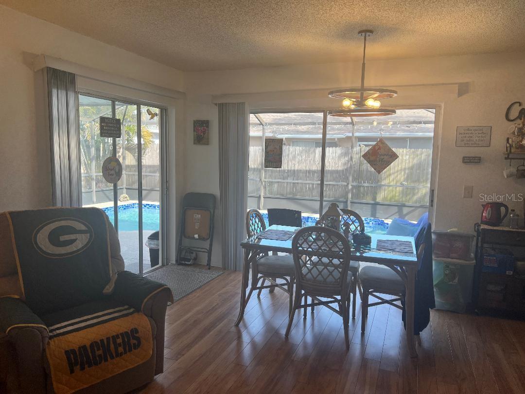 Image 10 of 60 For 2009 San Sebastian Way S