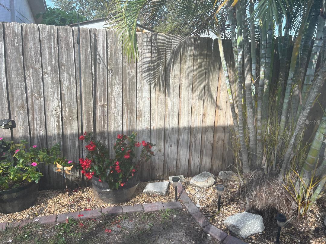 Image 33 of 60 For 2009 San Sebastian Way S