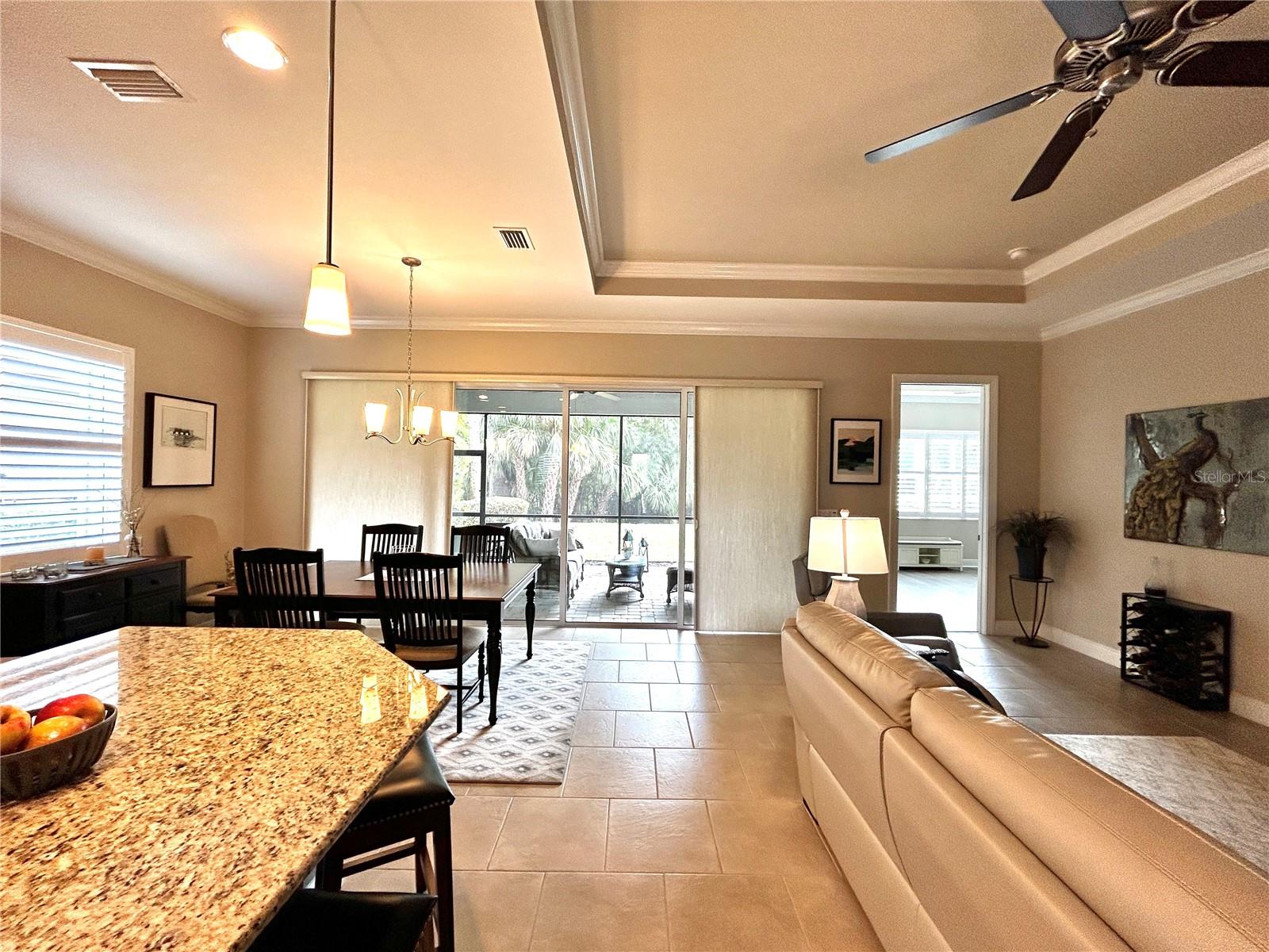 Image 16 of 73 For 5033 Lake Overlook Avenue