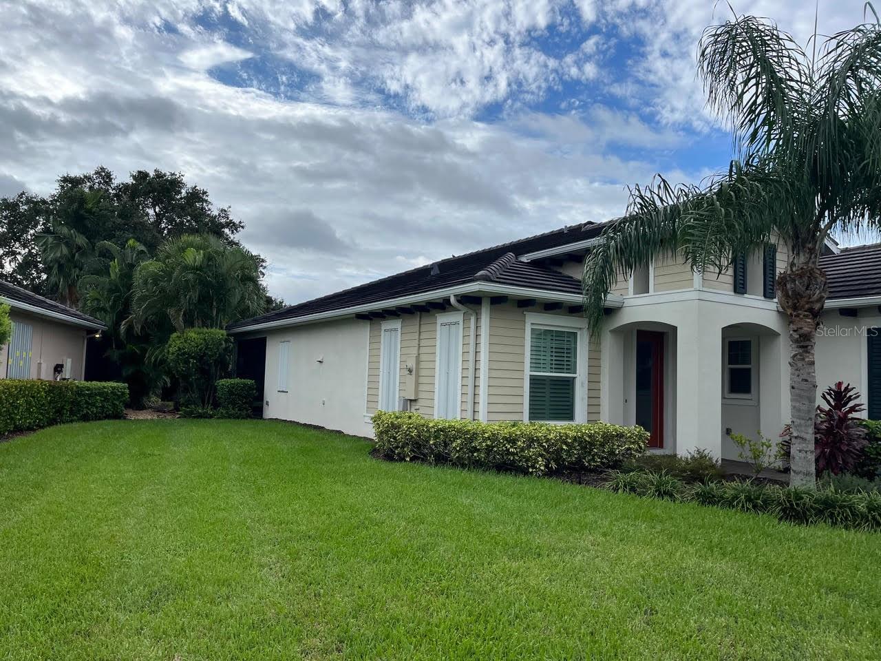 Image 2 of 73 For 5033 Lake Overlook Avenue