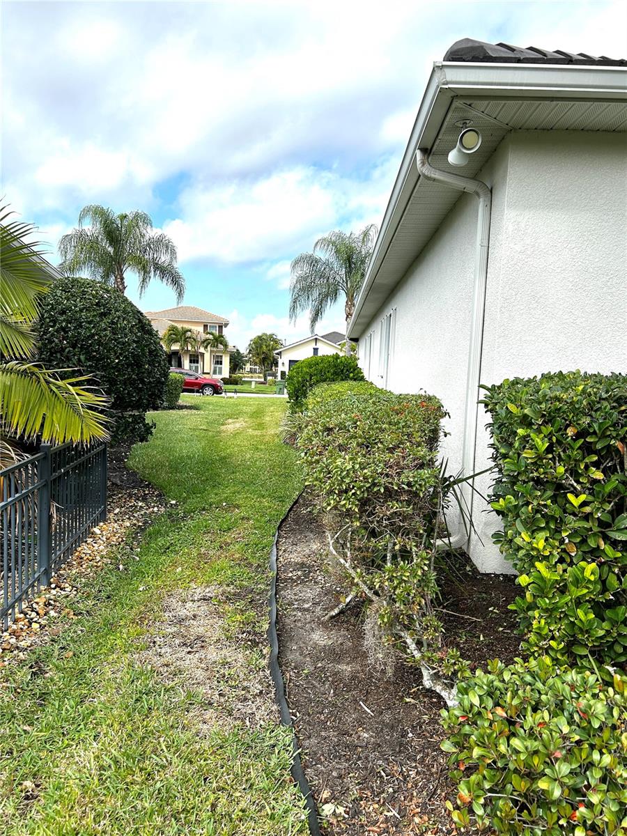 Image 48 of 73 For 5033 Lake Overlook Avenue