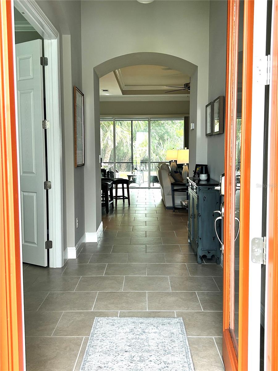 Image 5 of 73 For 5033 Lake Overlook Avenue