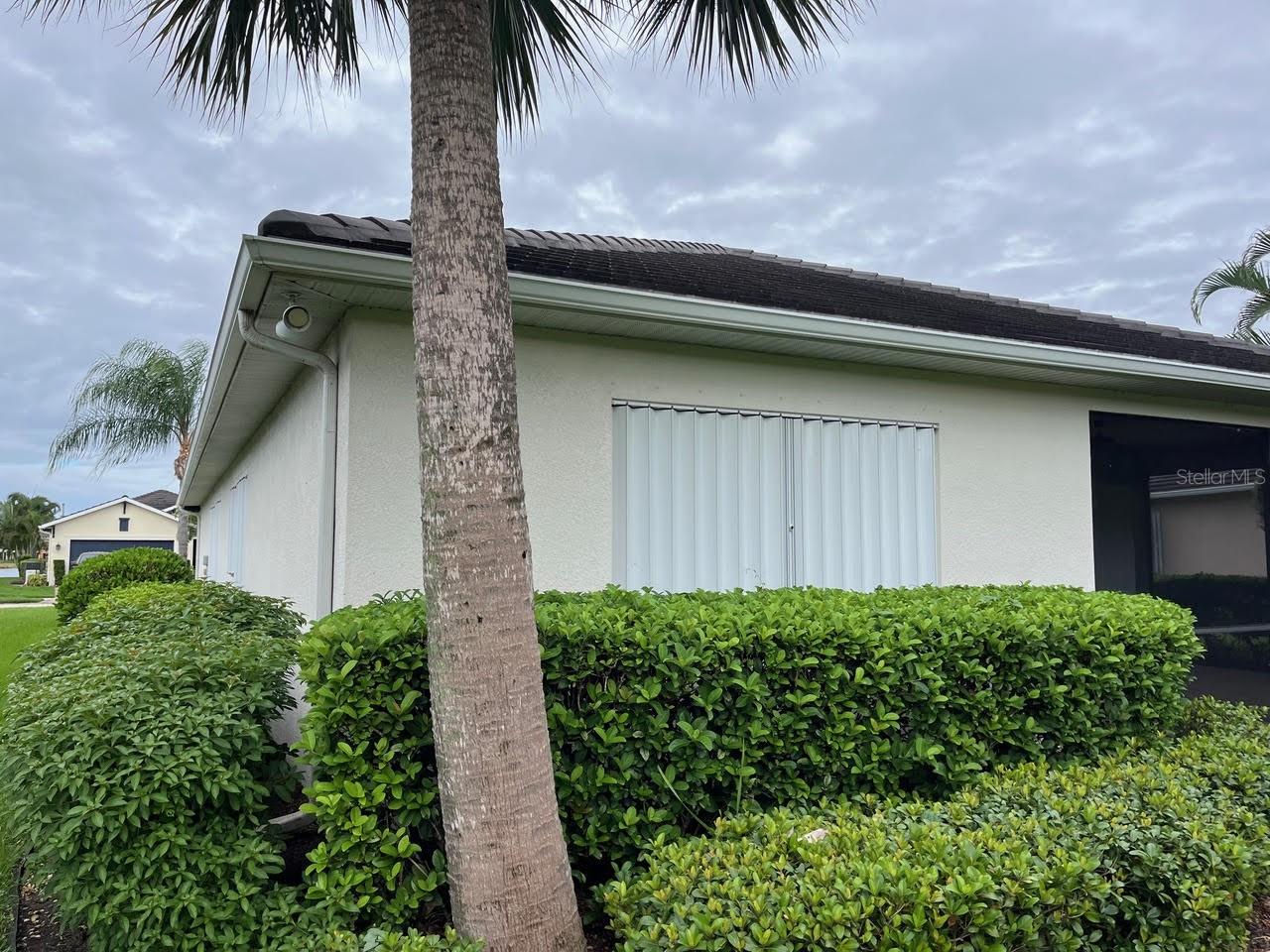 Image 51 of 73 For 5033 Lake Overlook Avenue