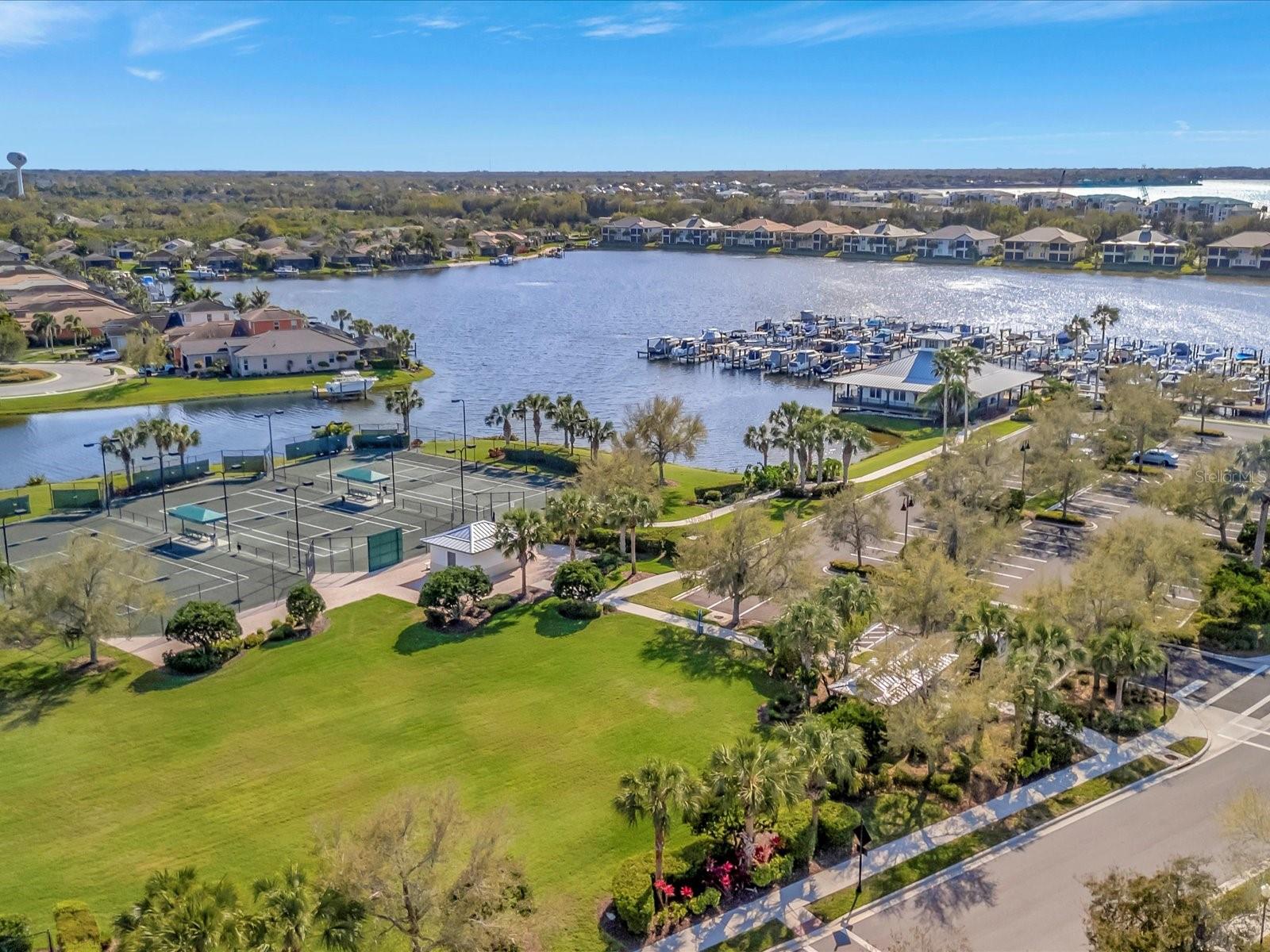 Image 62 of 73 For 5033 Lake Overlook Avenue