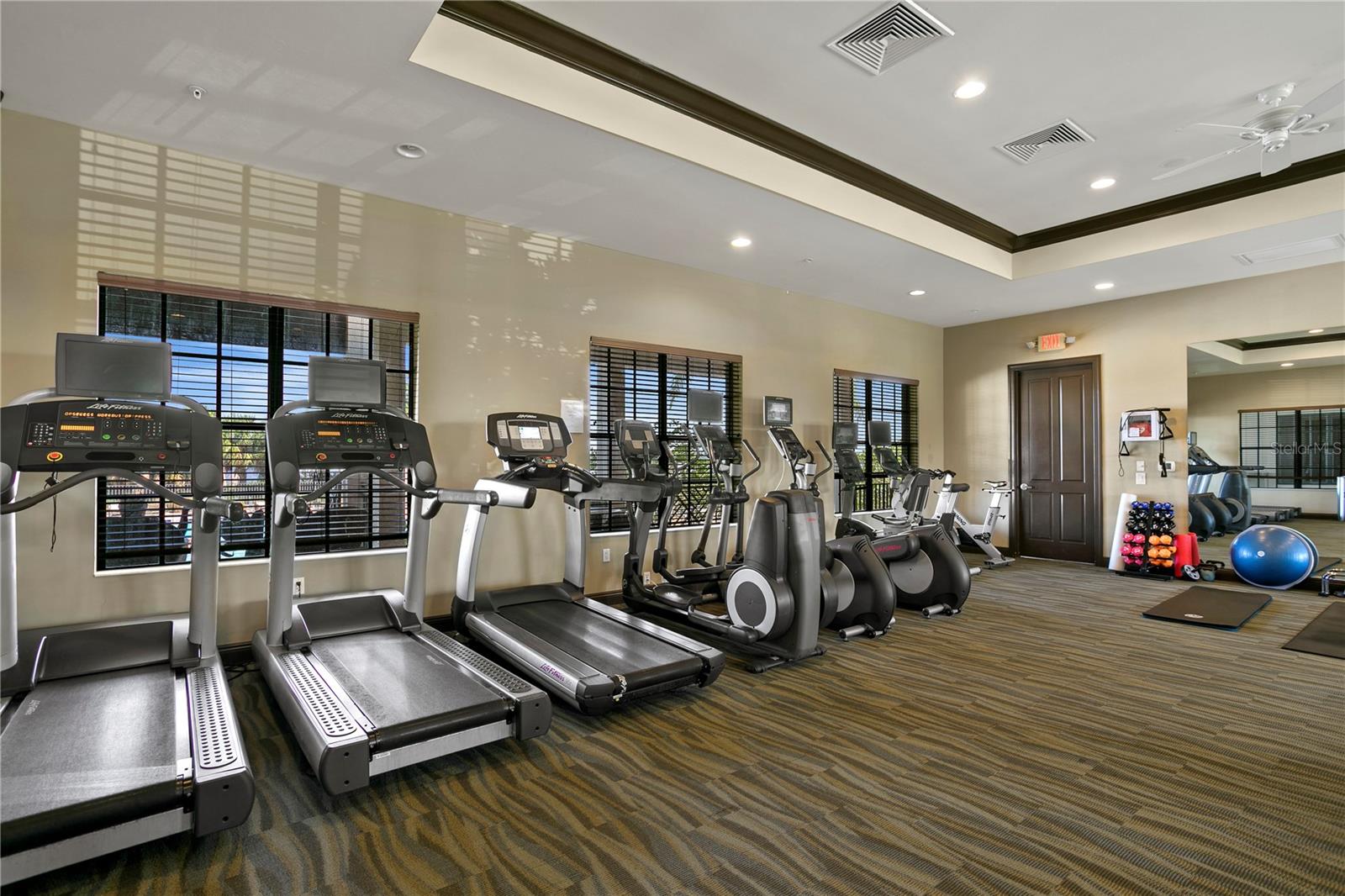 Image 65 of 73 For 5033 Lake Overlook Avenue