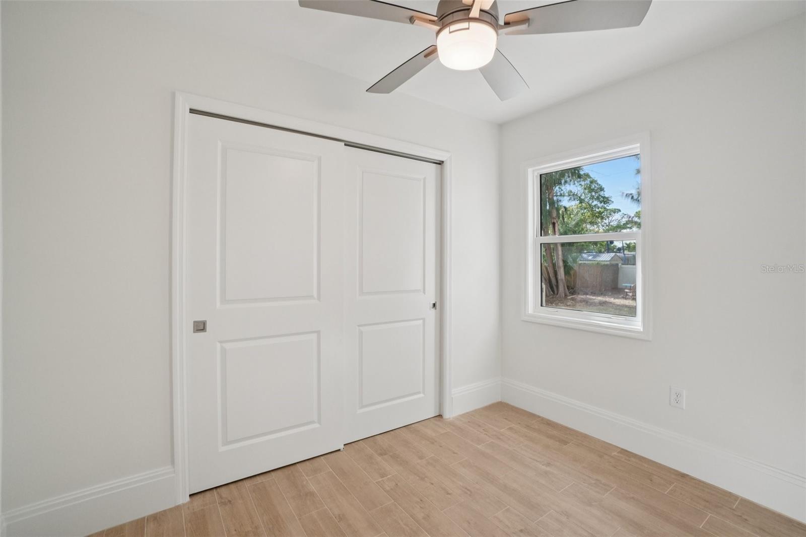 Image 16 of 23 For 9008 Bay Street Ne