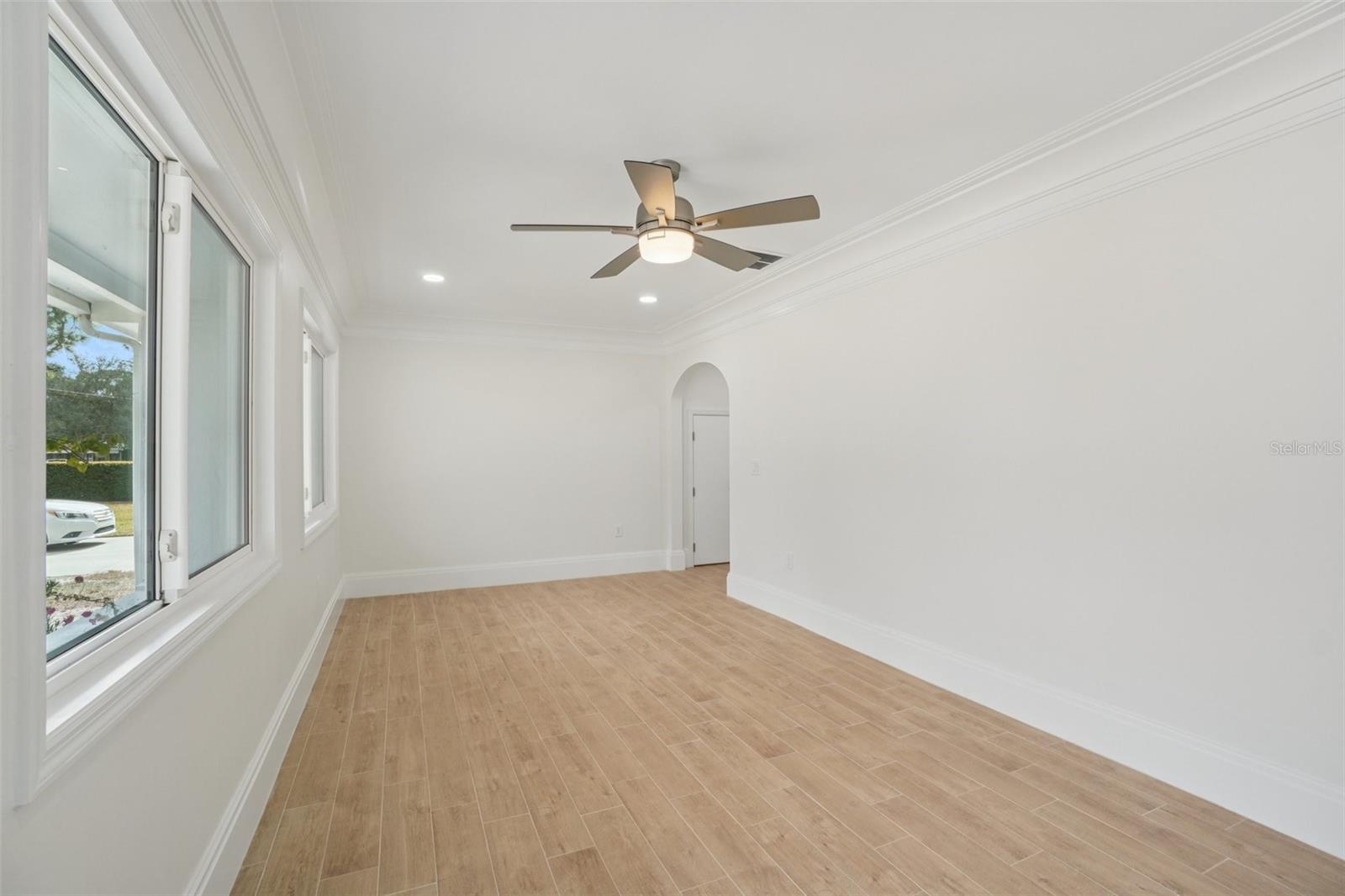 Image 2 of 23 For 9008 Bay Street Ne