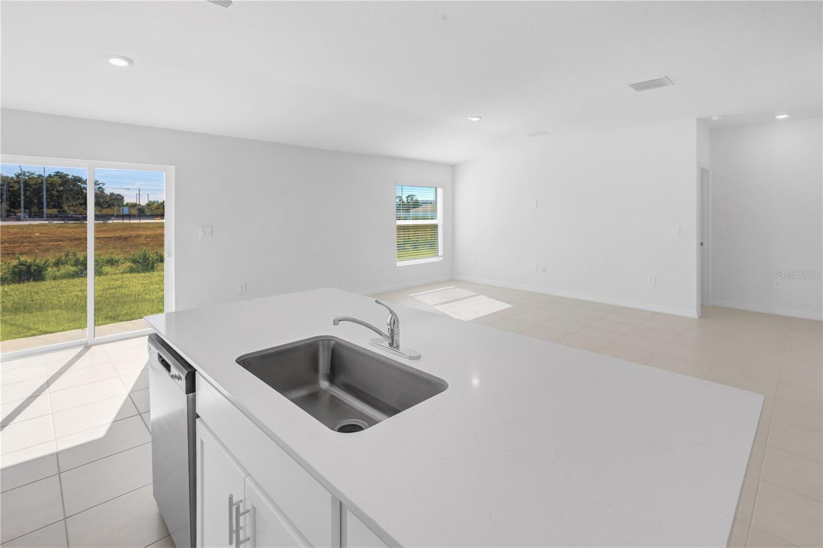 Image 26 of 44 For 2167 Lone Oak Lane