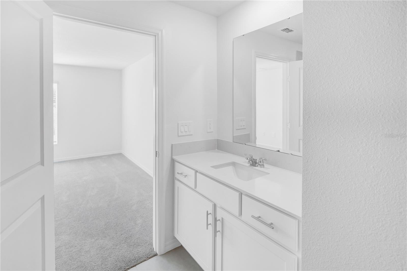 Image 35 of 44 For 2167 Lone Oak Lane