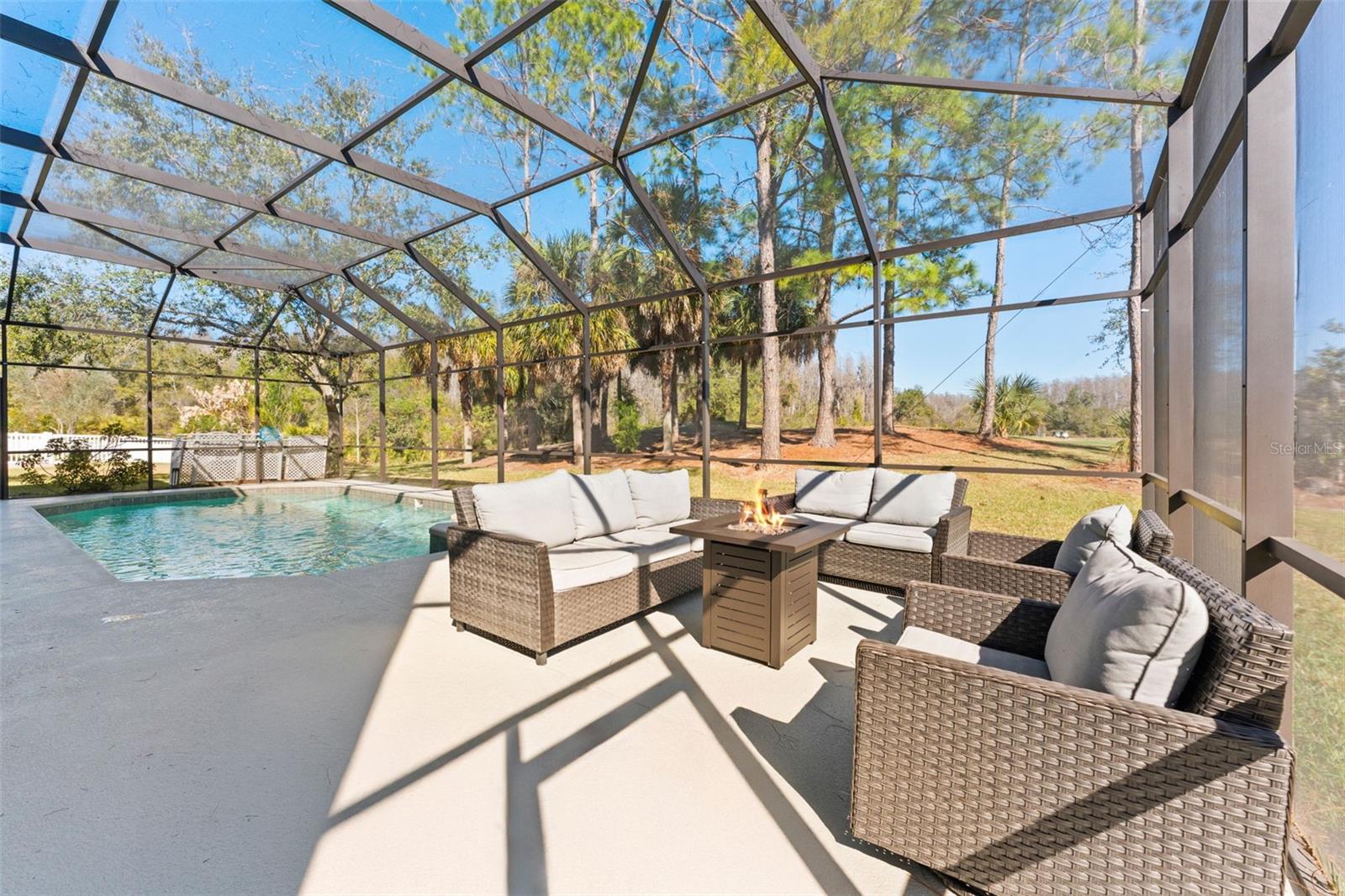 Listing photo id 20 for 10530 Plantation Bay Drive