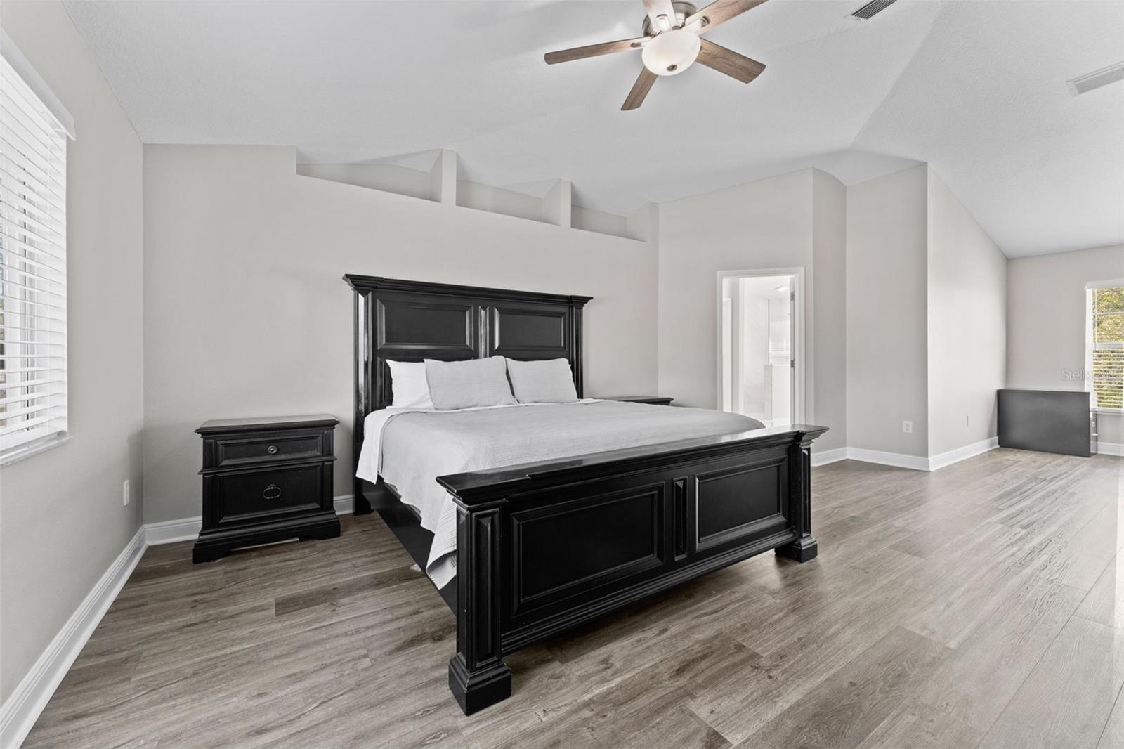 Listing photo id 6 for 10530 Plantation Bay Drive