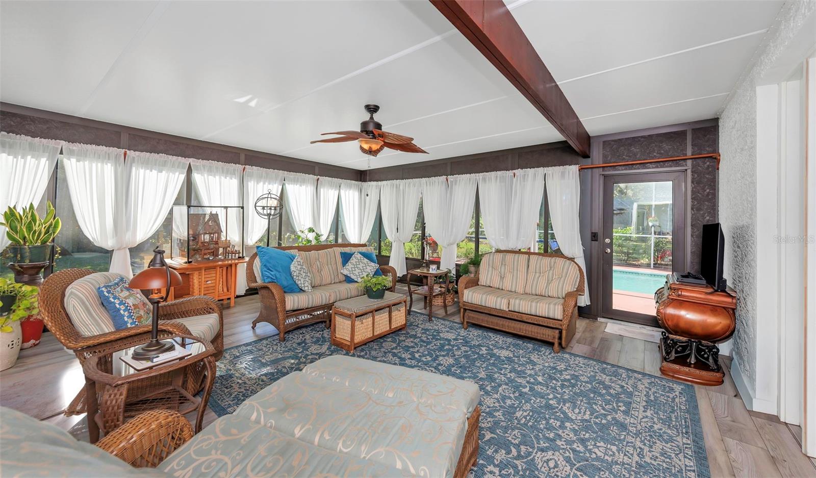 Image 31 of 100 For 1518 Fishing Lake Drive