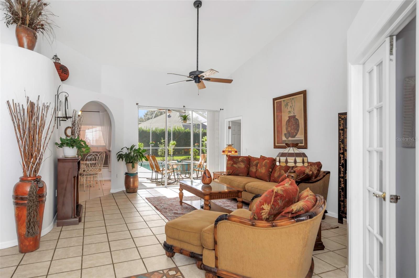 Image 55 of 100 For 1518 Fishing Lake Drive