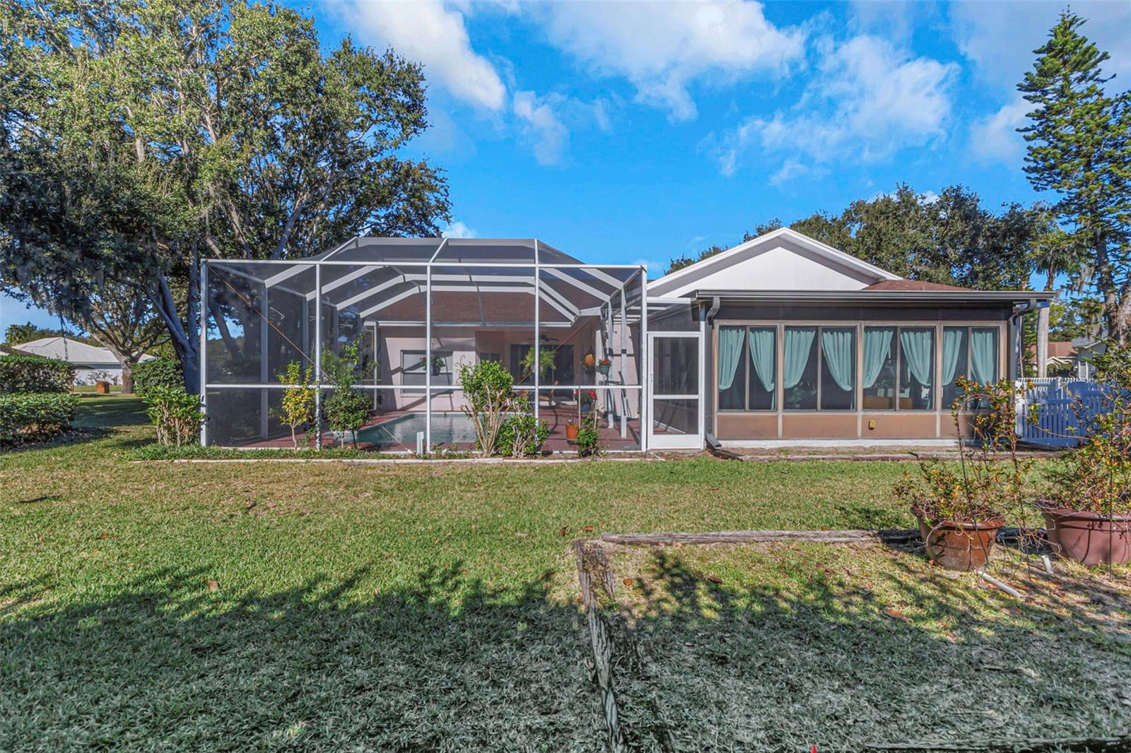 Image 65 of 100 For 1518 Fishing Lake Drive